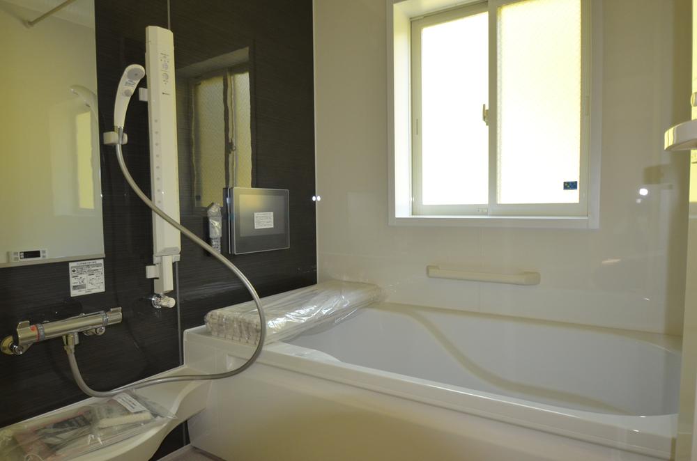 Bathroom. Please take your tired one day extend the leg in a large bath