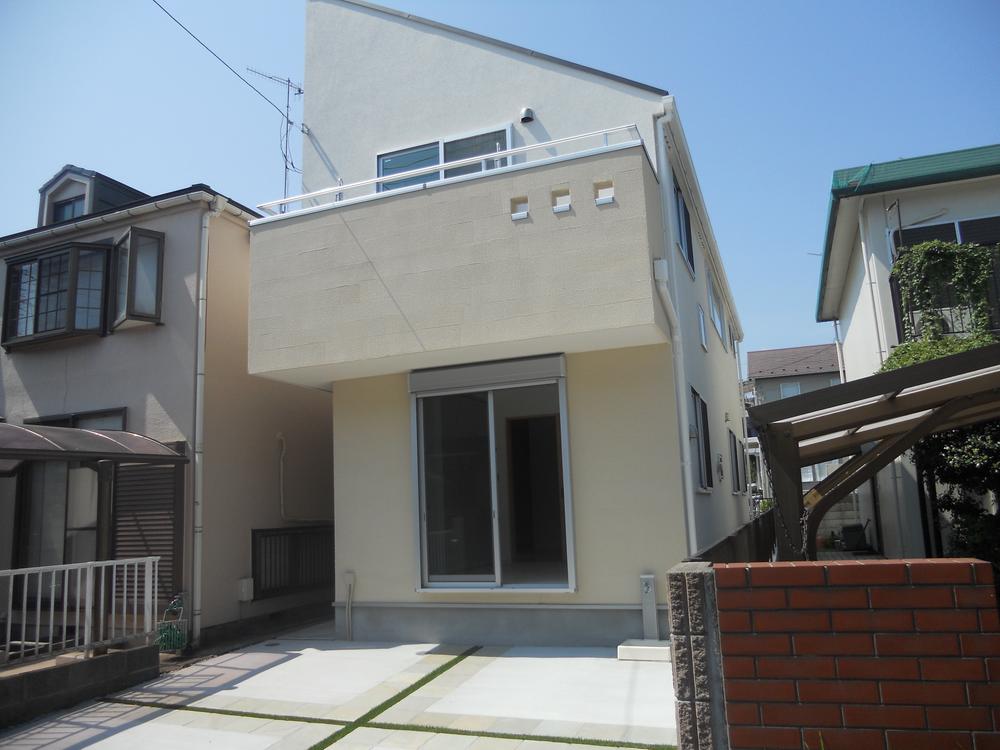 Local appearance photo