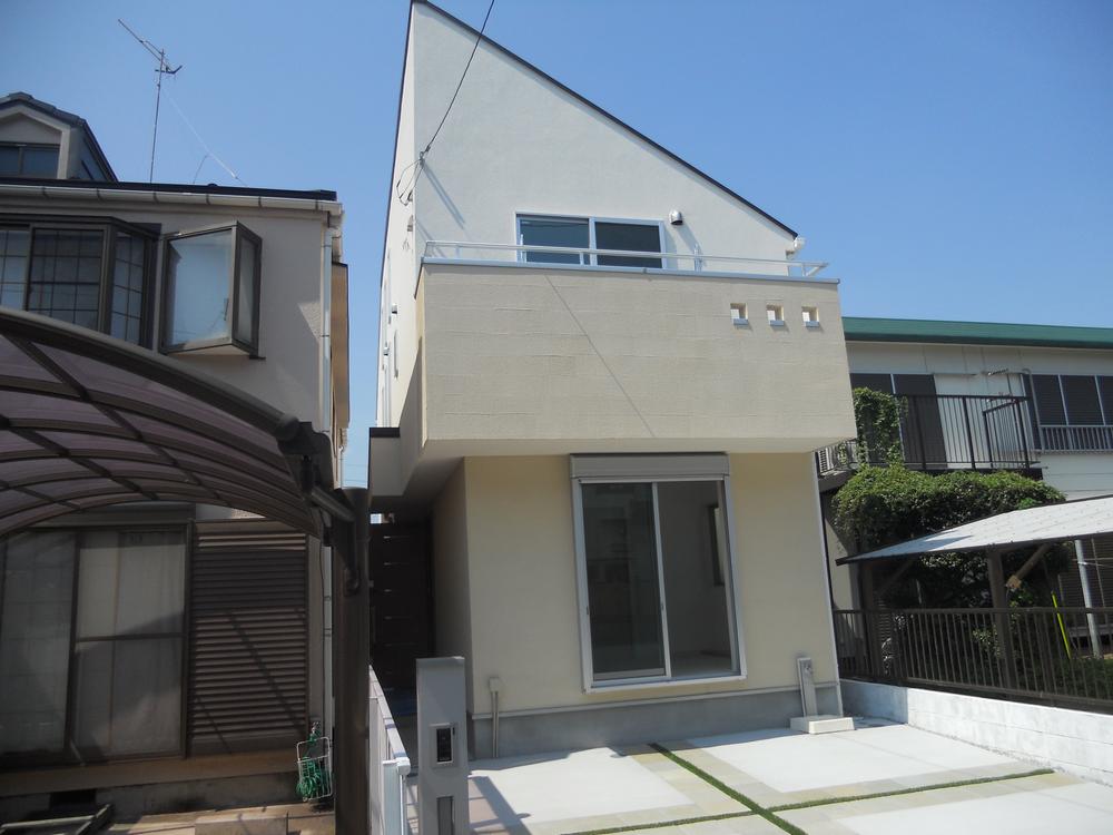 Local appearance photo