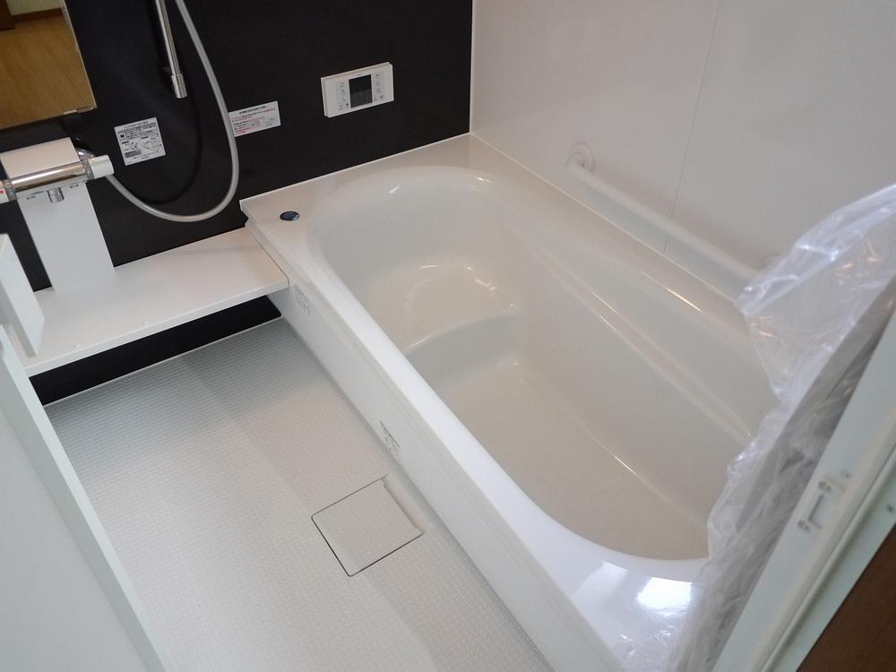 Bathroom. Air Heating drying with unit bus