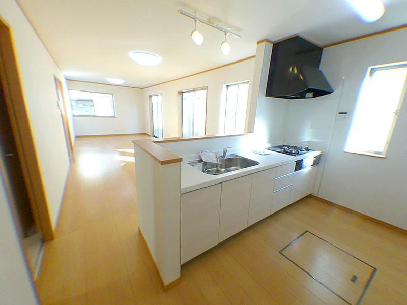 Same specifications photo (kitchen). (D Building) same specification