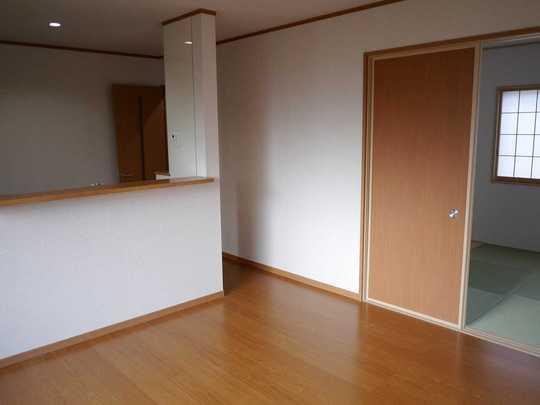 Living. All room pair glass