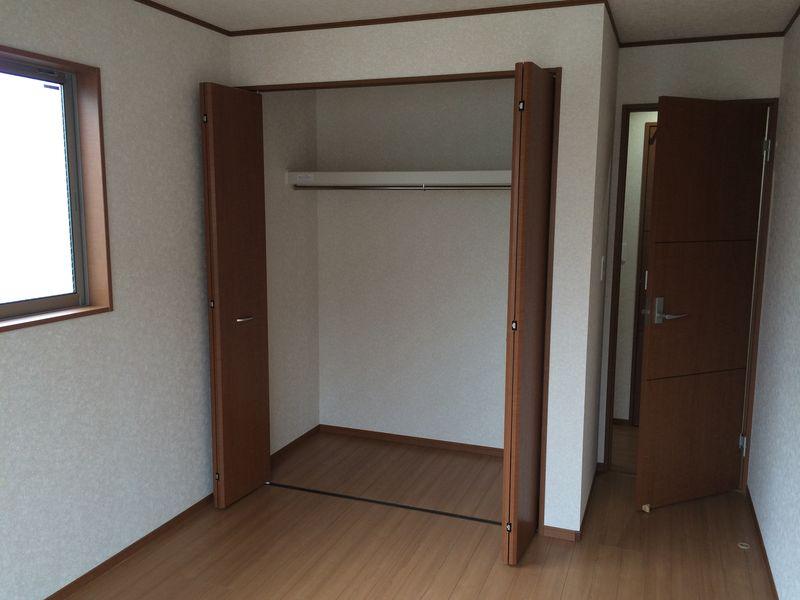 Receipt. Western-style 6.5 Pledge of storage space