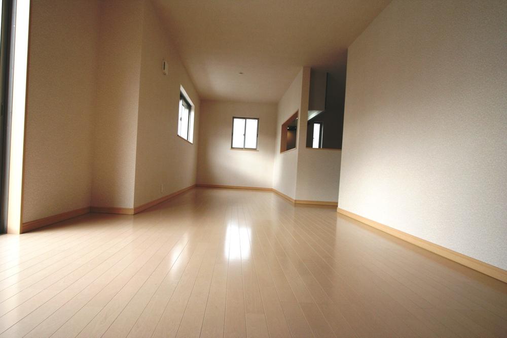 Living. Local (12 May 2013) Shooting