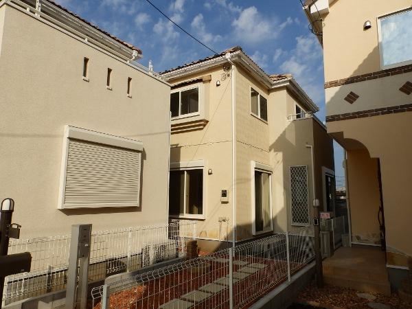 Local appearance photo. Local (10 May 2013) Shooting