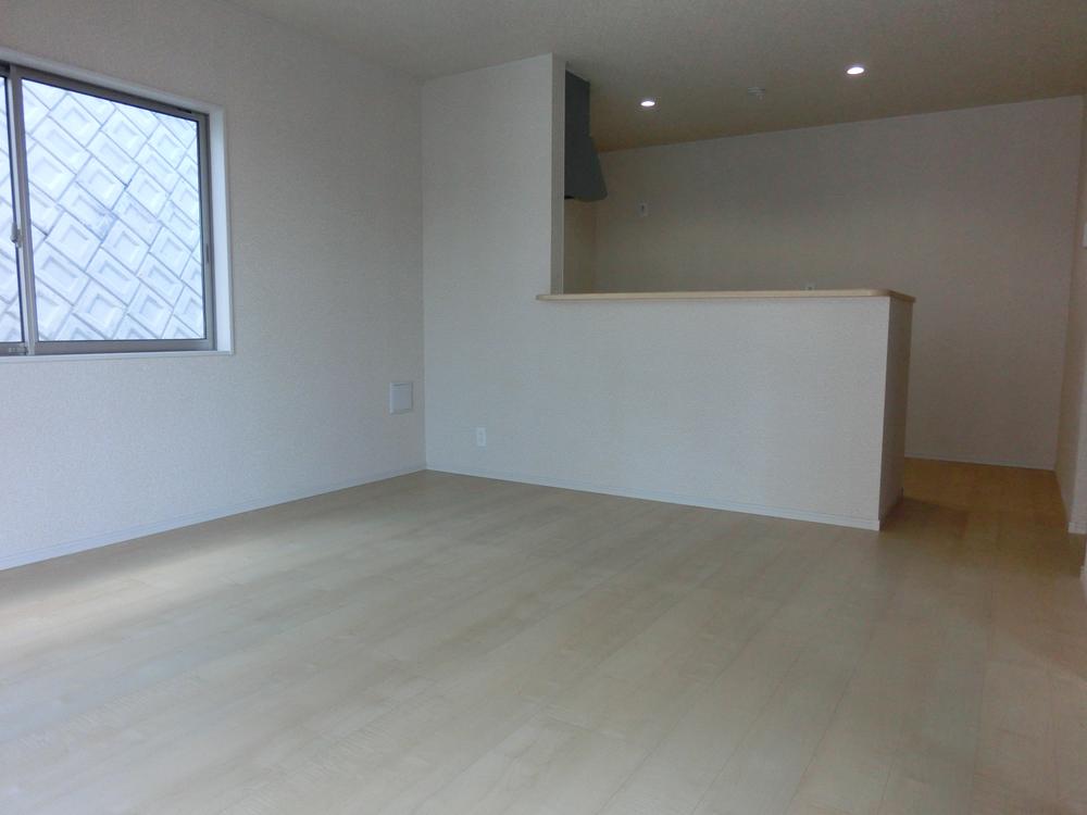 Living. Bright living. 