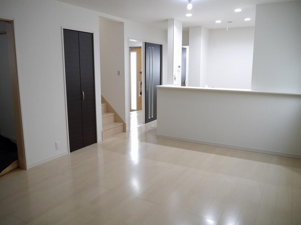 Living. Building completed! You can preview!