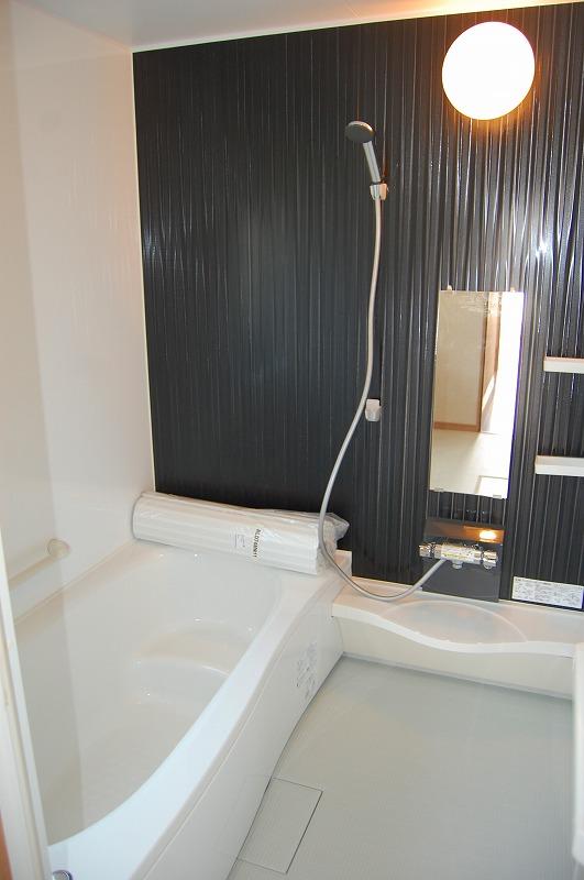 Same specifications photos (Other introspection). Previous sale construction example photo