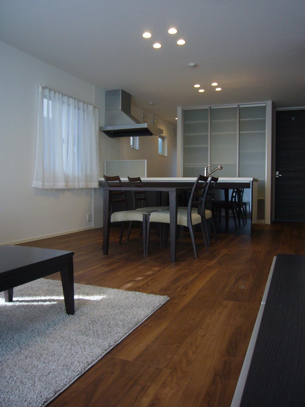 Kitchen. Indoor (April 2013) Shooting