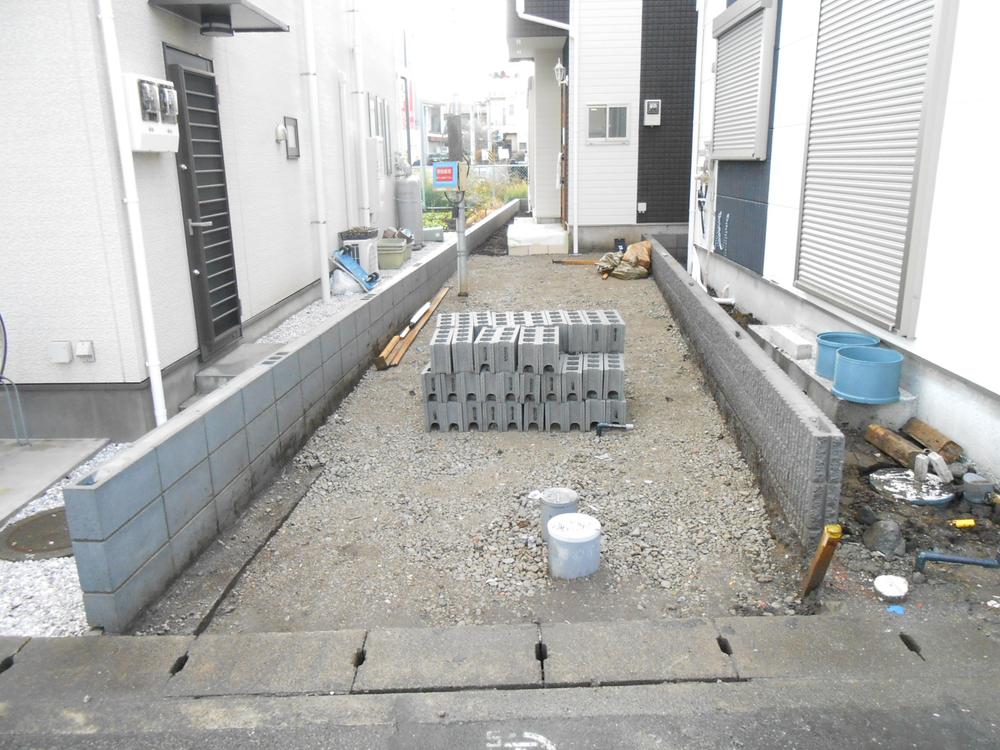 Parking lot. Local (12 May 2013) Shooting Building 3 Parking Lot