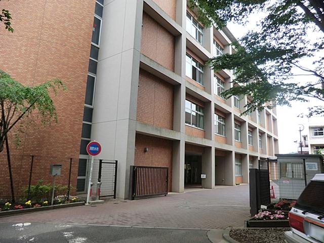 Junior high school. Private obirin until junior high school 1108m