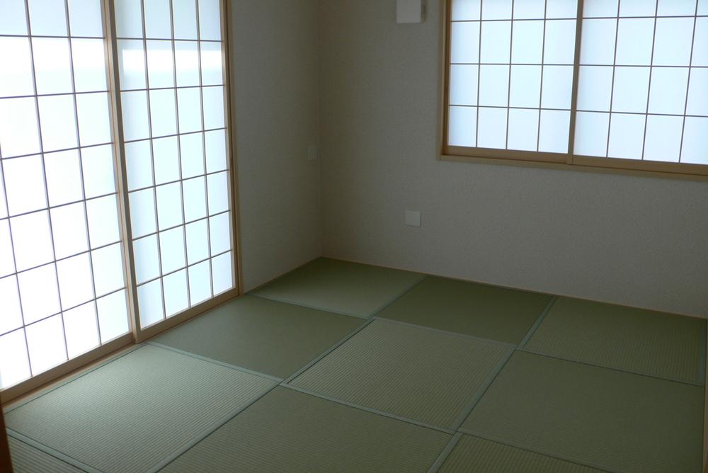 Non-living room. Indoor (10 May 2013) Shooting