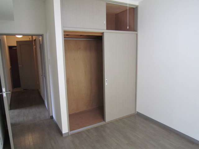 Receipt. The 5 Pledge of Western-style accommodated Thank worth between 1. 