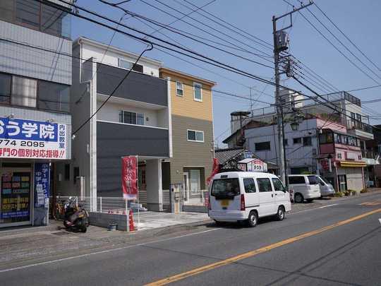 Local photos, including front road