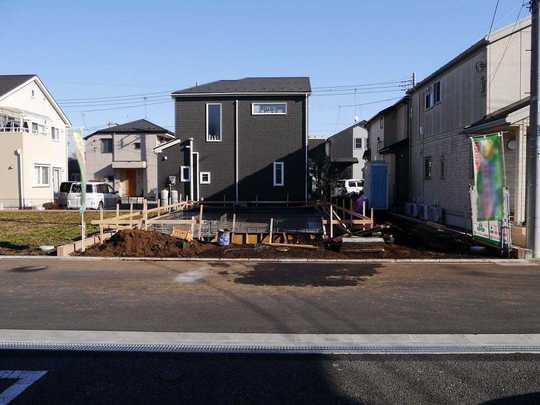 Local photos, including front road