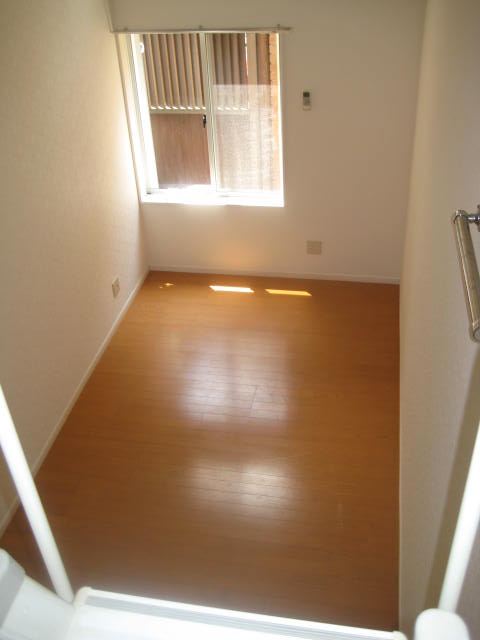 Other room space. It will be the corner room type.