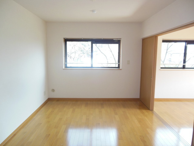 Living and room. Beautiful rooms