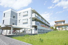 Building appearance. Day is good per southeast. 