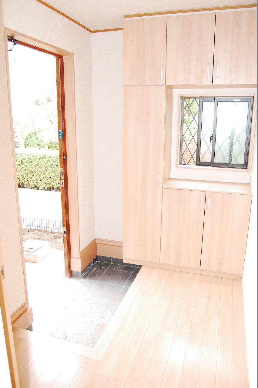 Entrance. 1 Building Entrance storage photo