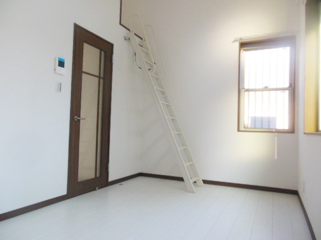 Living and room. Bright room