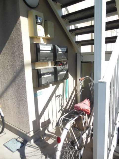 Other common areas. Set post ・ It is a bicycle parking space