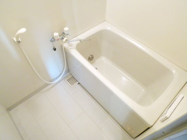 Bath.  ☆ bus ・ Restroom ☆