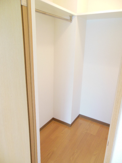 Receipt. It is a popular walk-in closet