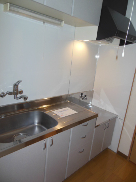 Kitchen. Is a two-burner stove can be installed type of property