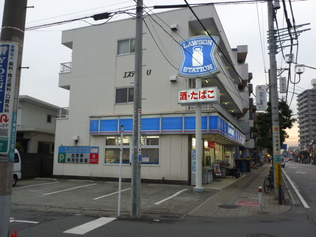 Convenience store. 186m until Lawson cooperative hospital before store (convenience store)