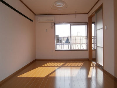 Living and room. With lighting equipment in each room