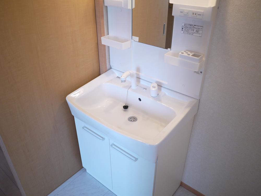 Same specifications photos (Other introspection)