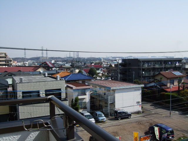 View. View is good because it does not have a thing to block.