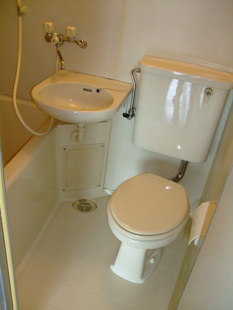 Bath. bath ・ It will be the toilet.