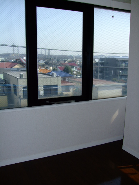 Other. Happy corner room. It is a bright room.