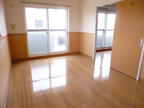 Living and room. Western-style 7 Pledge