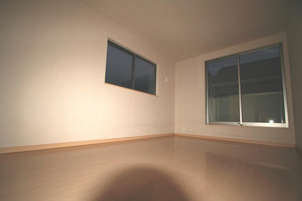 Non-living room. Local (12 May 2013) Shooting