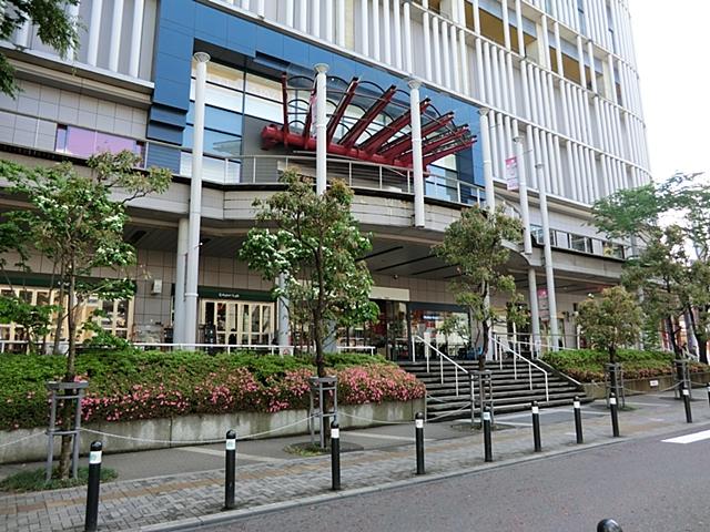 Shopping centre. Miwi 800m to Hashimoto