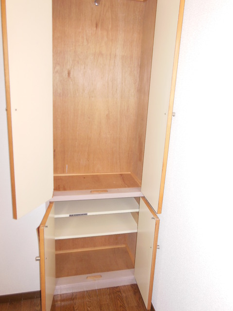 Receipt. It is housed