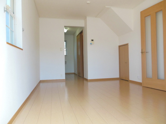 Living and room. 10.8 Pledge of is LDK