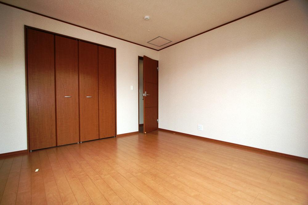 Same specifications photos (Other introspection). ( Building) same specification