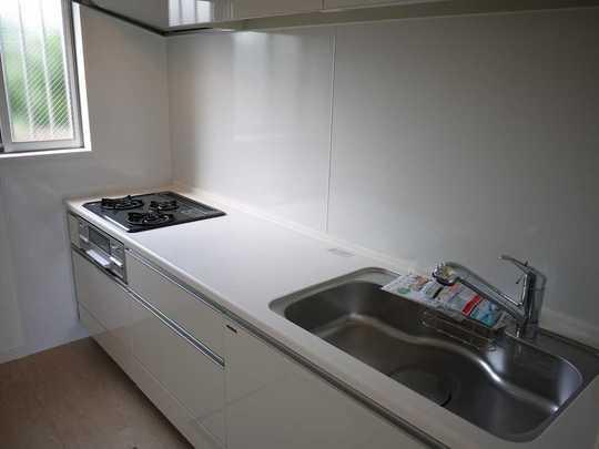Same specifications photo (kitchen)