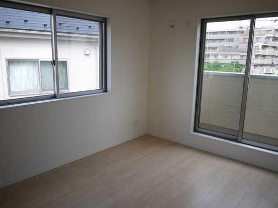 Same specifications photos (Other introspection)