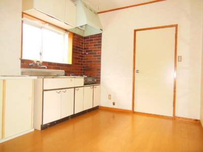 Other room space.  ☆ DK6 Pledge ☆