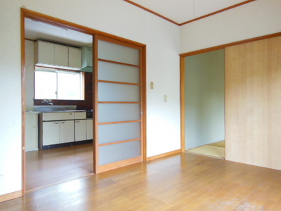 Living and room.  ☆ Western-style 6 Pledge ☆