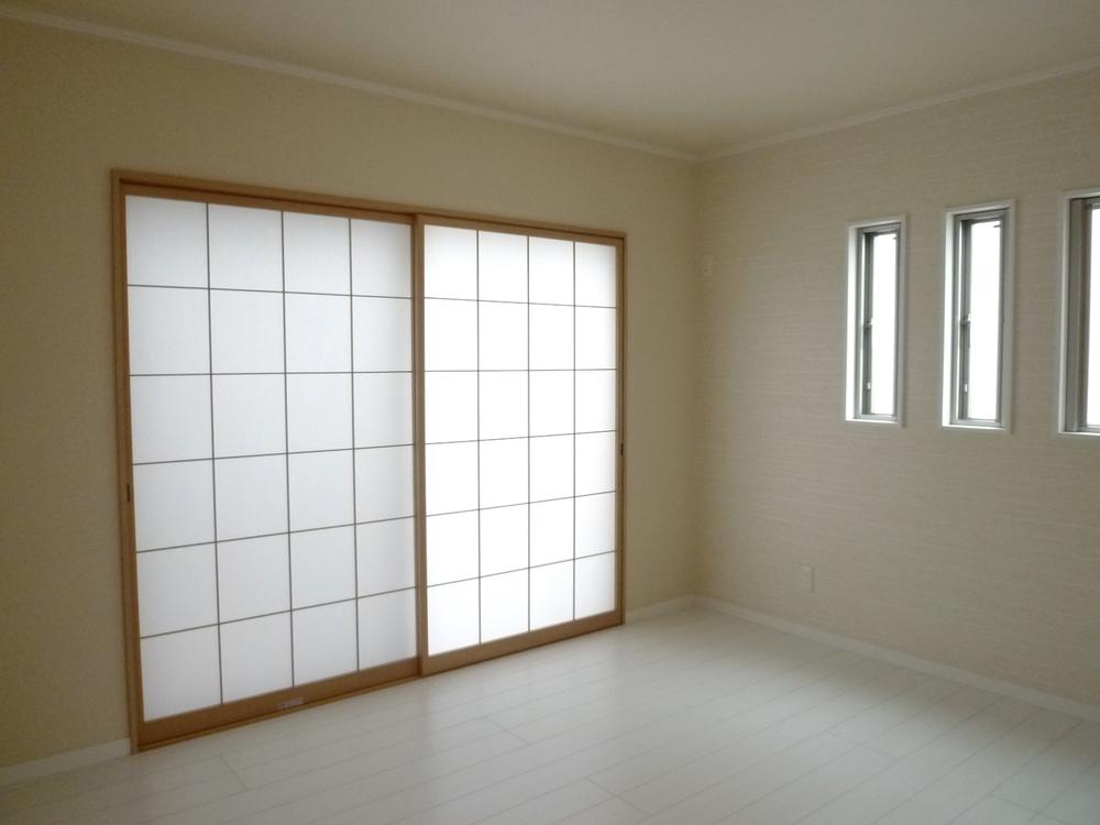 Non-living room. Living room 3