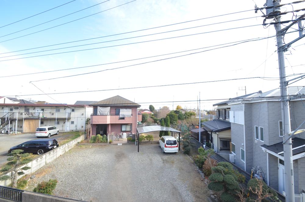 View photos from the dwelling unit. View from the site (December 2013) Shooting 1 Building