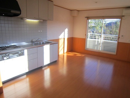 Living and room. Living on the second floor, There is a size of 12 tatami.