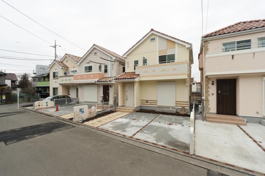 Rendering (appearance). Same specifications appearance photo Roof Hiroshi tiled Outer wall soft ricin finish + Ikamu original ripple finish