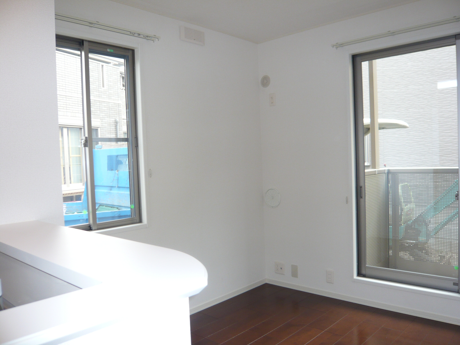 Living and room. Airy is a good two-sided lighting ☆