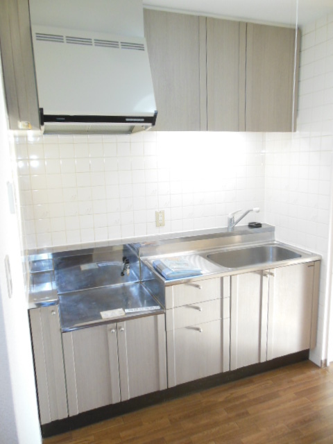 Kitchen. Housed many kitchen space